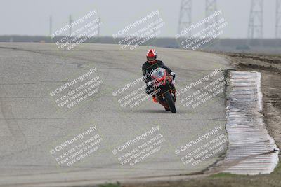 media/Nov-29-2025-TrackDaz (Sat) [[10ae2d9bce]]/A Group/Session 3 (Outside Grapevine)/